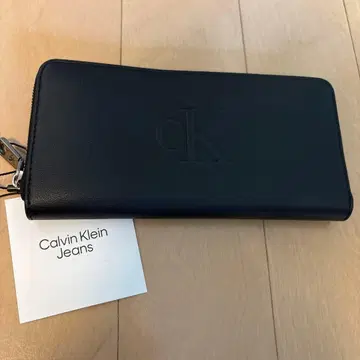미사용 새상품 Calvin Klein 블랙 장지갑