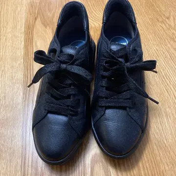 fitfit 블랙 스니커즈 새상품급