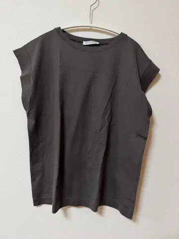 Tomorrowland 수피마 코튼 저지 프렌치 슬리브 풀오버