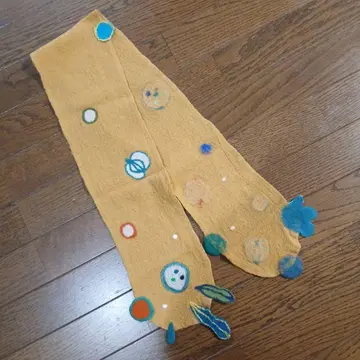 작가 머플러 미사용