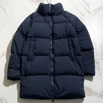 새상품급 현행 택 최근 모델 피레넥스 BARROW 다운 코트 38 네이비