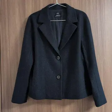 새상품급 23구 숏코트 울 혼방 숏 기장 블랙 40