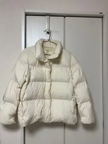 UNIQLO 아이보리 다운 자켓 S
