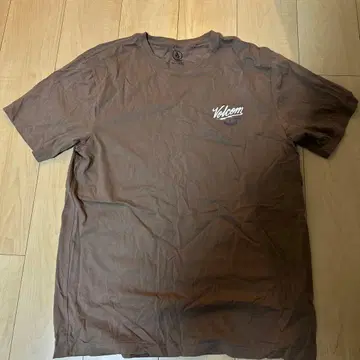 Volcom 브라운 T셔츠 L 사이즈 볼컴 서핑