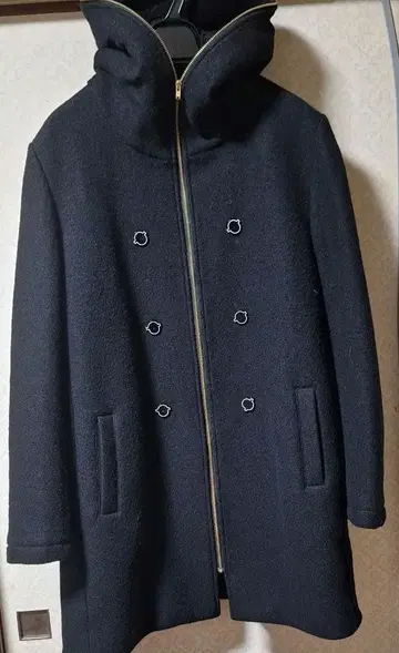 피코네 울 후디드 코트 42 사이즈 새상품급 블랙