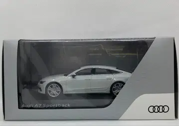 1/43 Audi A7 Sportback 글레이셔 화이트