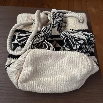 허니즈 흑백 태슬 복조리 백