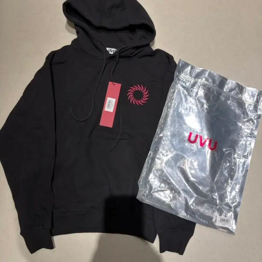 トップス UVU TRAINING CLUB Hoodie UVU Training Club Hoodie Black Pink Size Medium | eBay UK