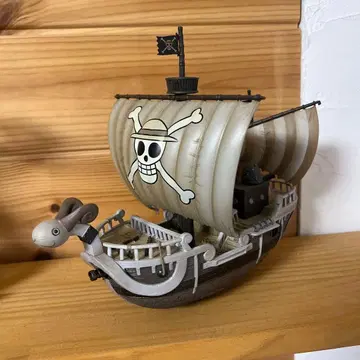 원피스 Going Merry 피규어
