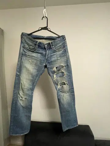 HYSTERIC GLAMOUR 데미지 스트레이트 데님 size 30 인치