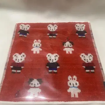 [ 미사용 새상품 ] 파밀리아 타월 손수건 픽셀 빨간색