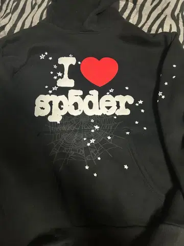 I Love sp5der 후드 부착 후드티 블랙