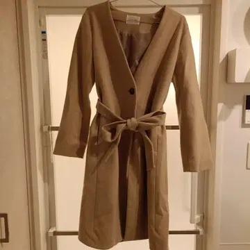 베이지 롱 코트 허리 리본 포함