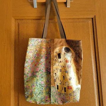 IEDIT 웅장한 클림트의 세계를 즐기는 디자인 토트백