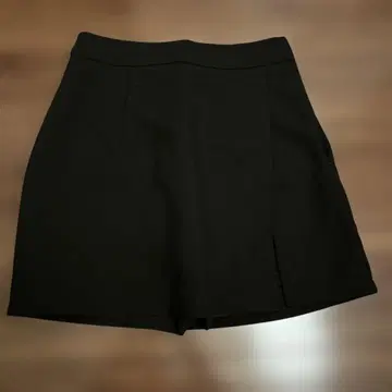 블랙 타이트 스커트 밴딩 허리