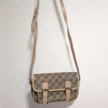 YURIE NITANI 브랜드 숄더백