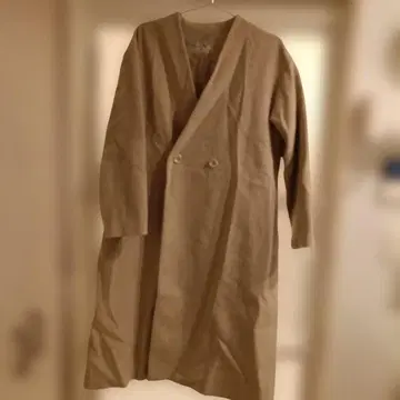 베이지 더블 브레스트 롱 코트 체스터 코트