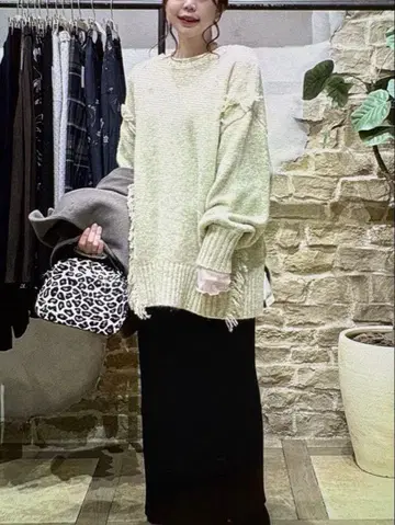 [ 택 포함 새상품 ] 글로벌 워크 airi 프로듀스 2way 니트