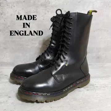 초레어! [ 닥터마틴 ] 9844 12홀 부츠 잉글랜드제