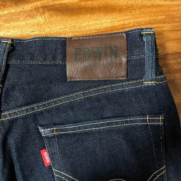 EDWIN/502 size32