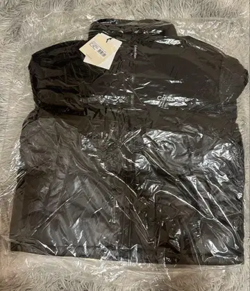 캘빈 클라인 블랙 다운 자켓