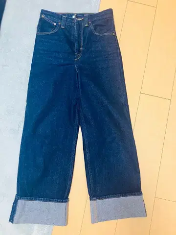 LEVI'S RED 하이웨스트 루즈 데님 25