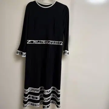 레오나르 세미 오더 원피스 40