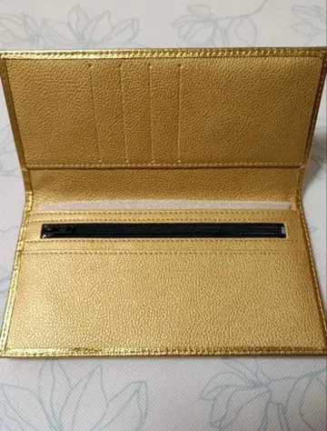 황궁 장지갑 골드 컬러 천연 가죽제 국화 문양