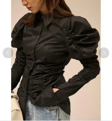 [ 새상품급 ] FRAY I.D 셔링 퍼프 슬리브