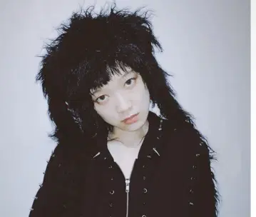 IKUMI LONG FUR CAP