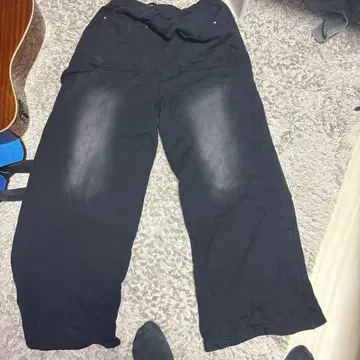 블랙 와이드 팬츠 조정 가능 허리