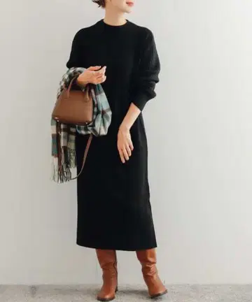 URBAN RESEARCH DOORS 보틀넥 리브 니트 원피스