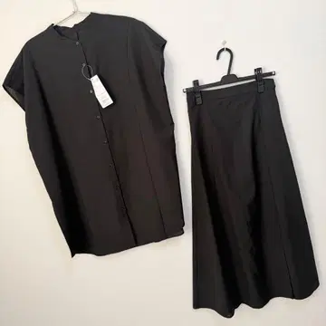 나노 유니버스 롱 셔츠 x 플레어 스커트 셋업