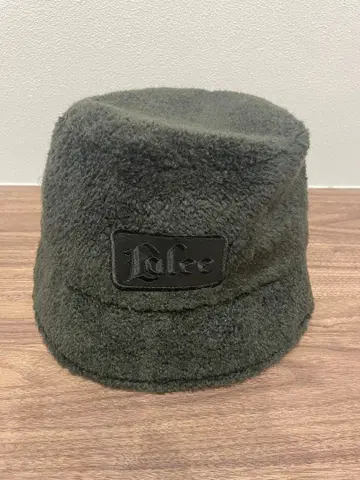 calee 버킷햇 보아 소재