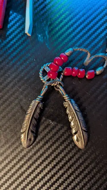 SAAD 페더 목걸이 좌우 실버 액세서리