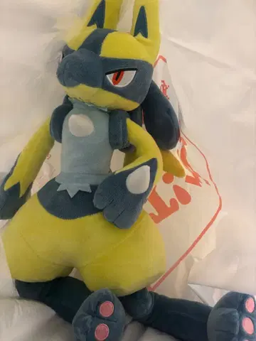 포켓몬스터 메챠모후굿토 봉제 인형 ~옐로우 컬러 루카리오~