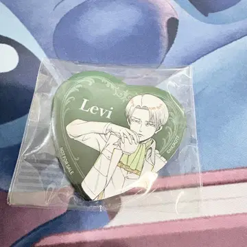 진격의 거인 리바이 WIT STUDIO 특전 하트형 캔뱃지