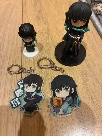 귀멸의 칼날 토키토 무이치로 피규어 아크릴 스트랩