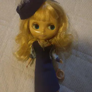 네오 브라이스 인형 금발 파란 눈