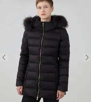 TATRAS 투모로우랜드 별주 블랙