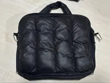 가격 인하 Calin 카란 마더백 블랙