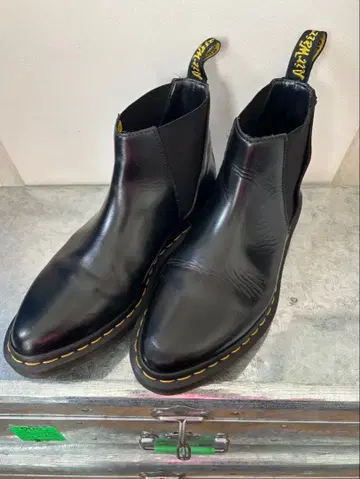 Dr.Martens 닥터마틴 별주 비앙카 24cm 사이드 고어