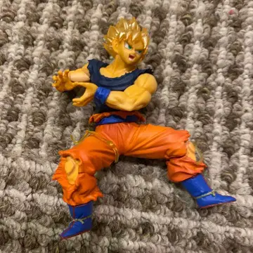 손오공 액션 피규어