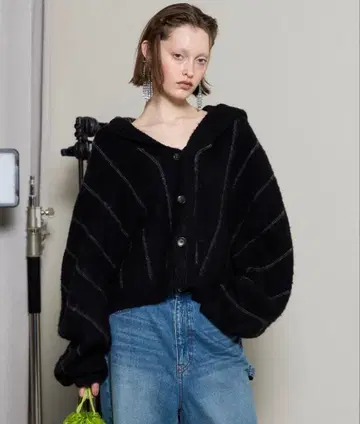 power shoulder hood knit cardigan