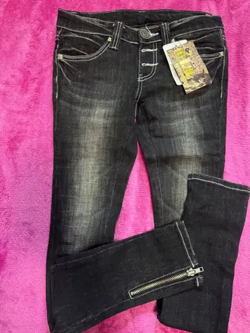 d.i.a. 새상품 스키니 데님 팬츠 24