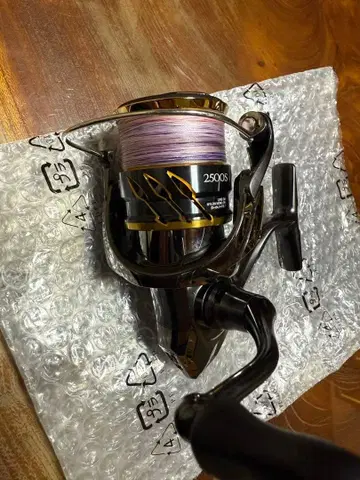 TWIN POWER 스피닝 릴 2500S