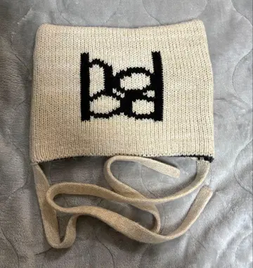 [ 새상품 ] hood hood RV square beanie 모리루나