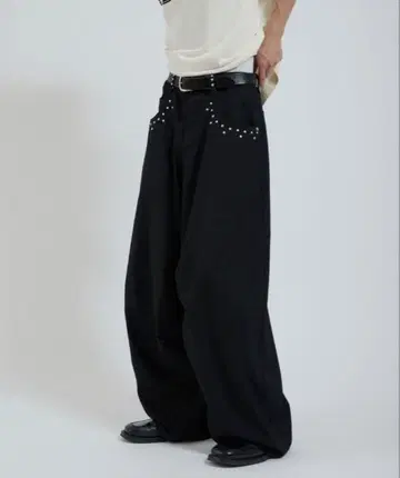 스터드 와이드 슬랙스 perush 완판템