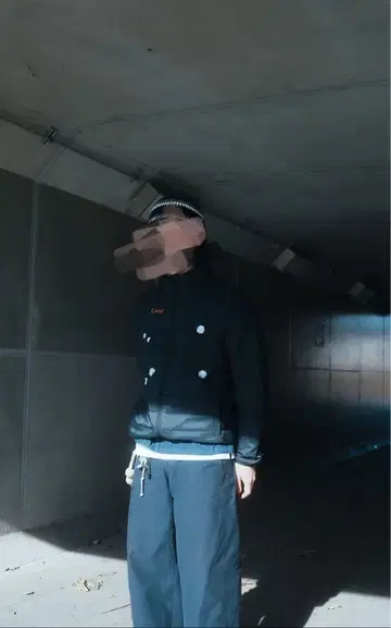 니시토모님 꽃 자수 패딩 자켓