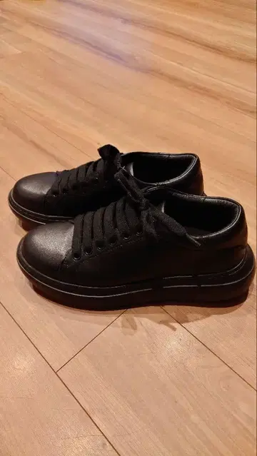 FILLIN LUCENT 28.0cm